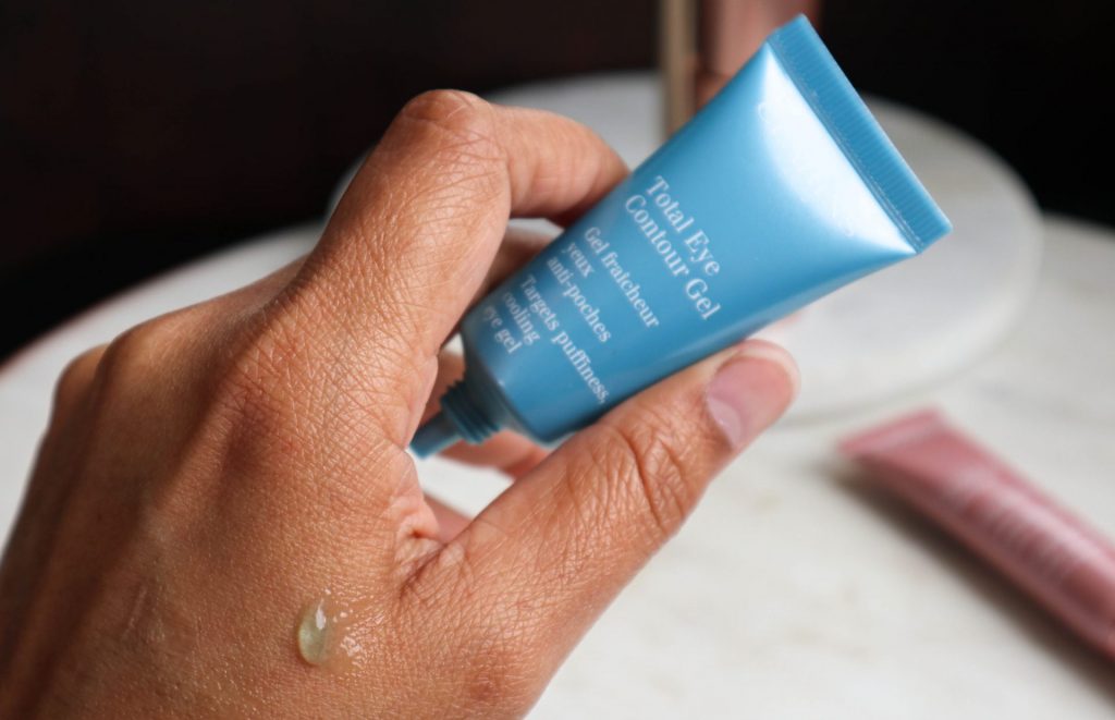 Clarins Eye Care Total Eye Contour: Solusi Cerdas untuk Kulit Mata
