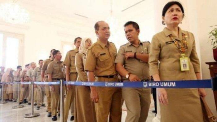 Wamendagri Tanggapi Usulan Perpanjangan Usia Pensiun ASN, Soroti Dampak Fiskal